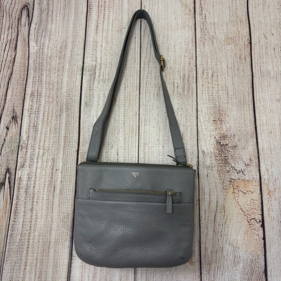 Fossil Handbags - fossil Womens crossbody pebble leather bag